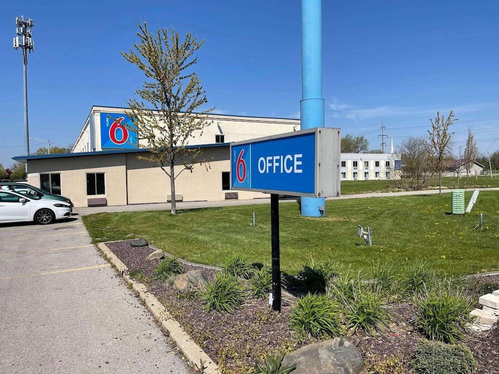 Motel 6 Peoria Eksteriør bilde