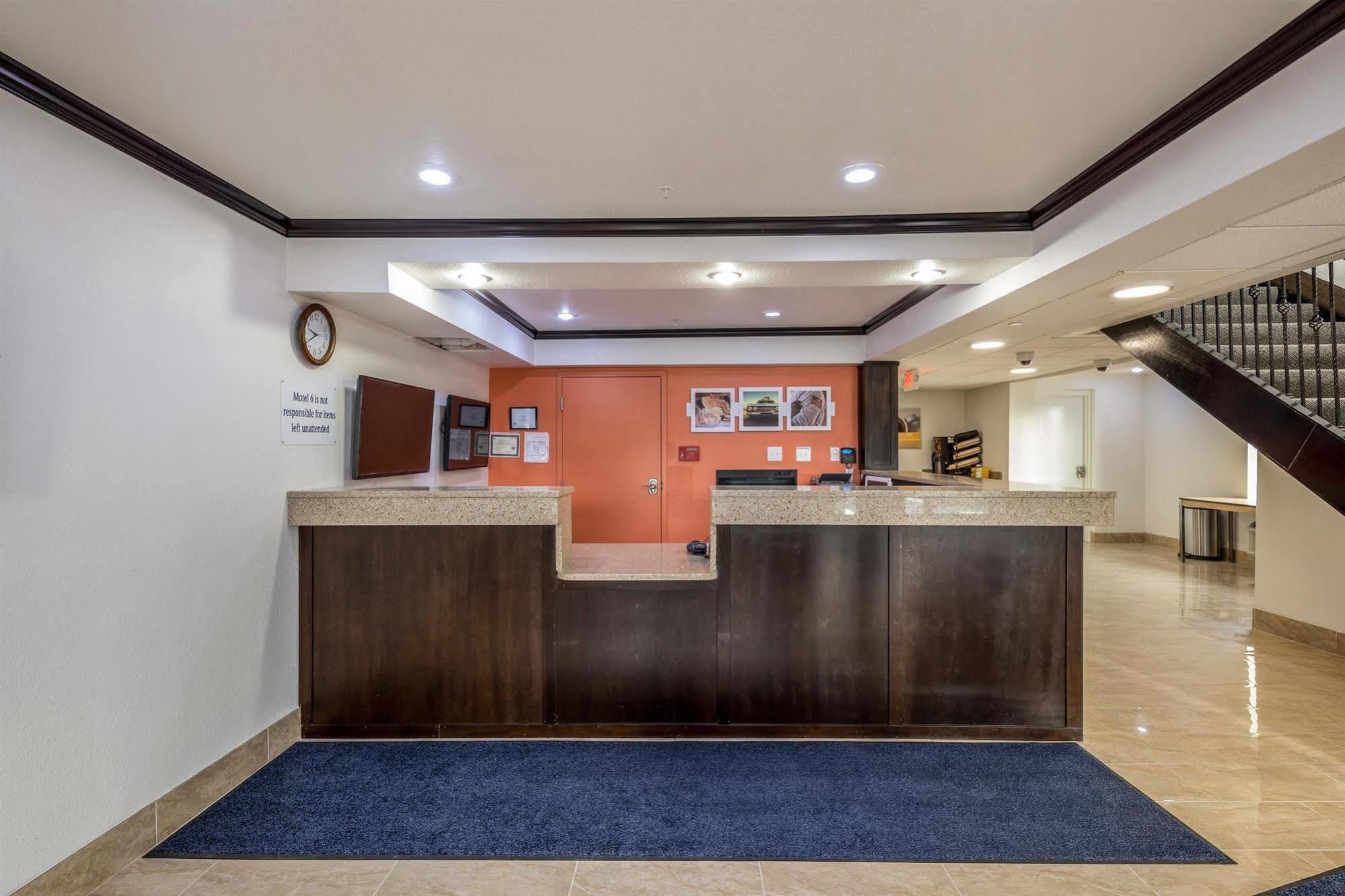 Motel 6 Peoria Eksteriør bilde